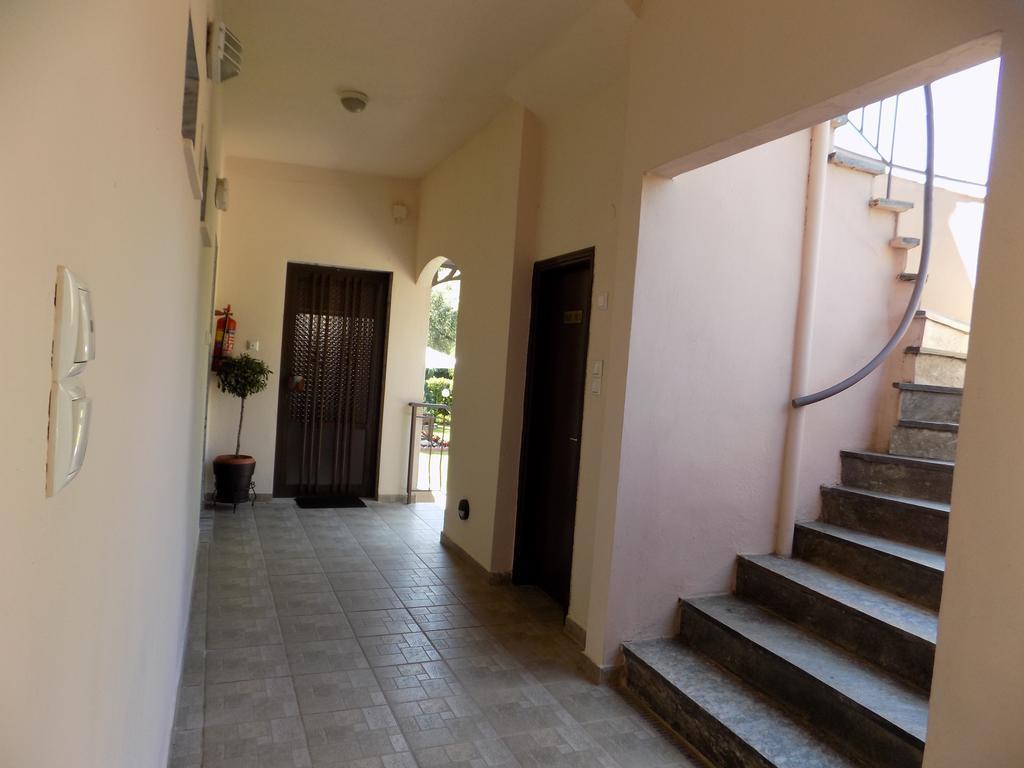 Appartement Alisachni à Paralia Panteleimonos Extérieur photo