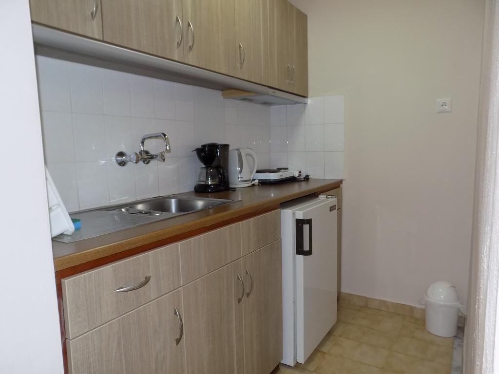 Appartement Alisachni à Paralia Panteleimonos Extérieur photo