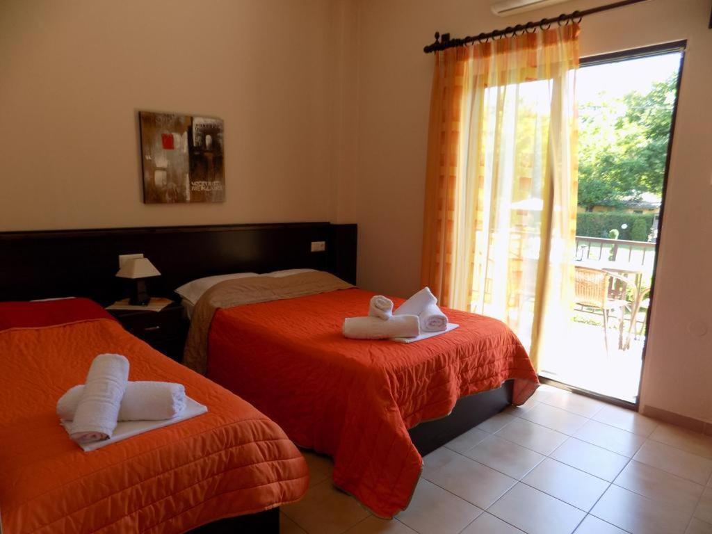 Appartement Alisachni à Paralia Panteleimonos Extérieur photo