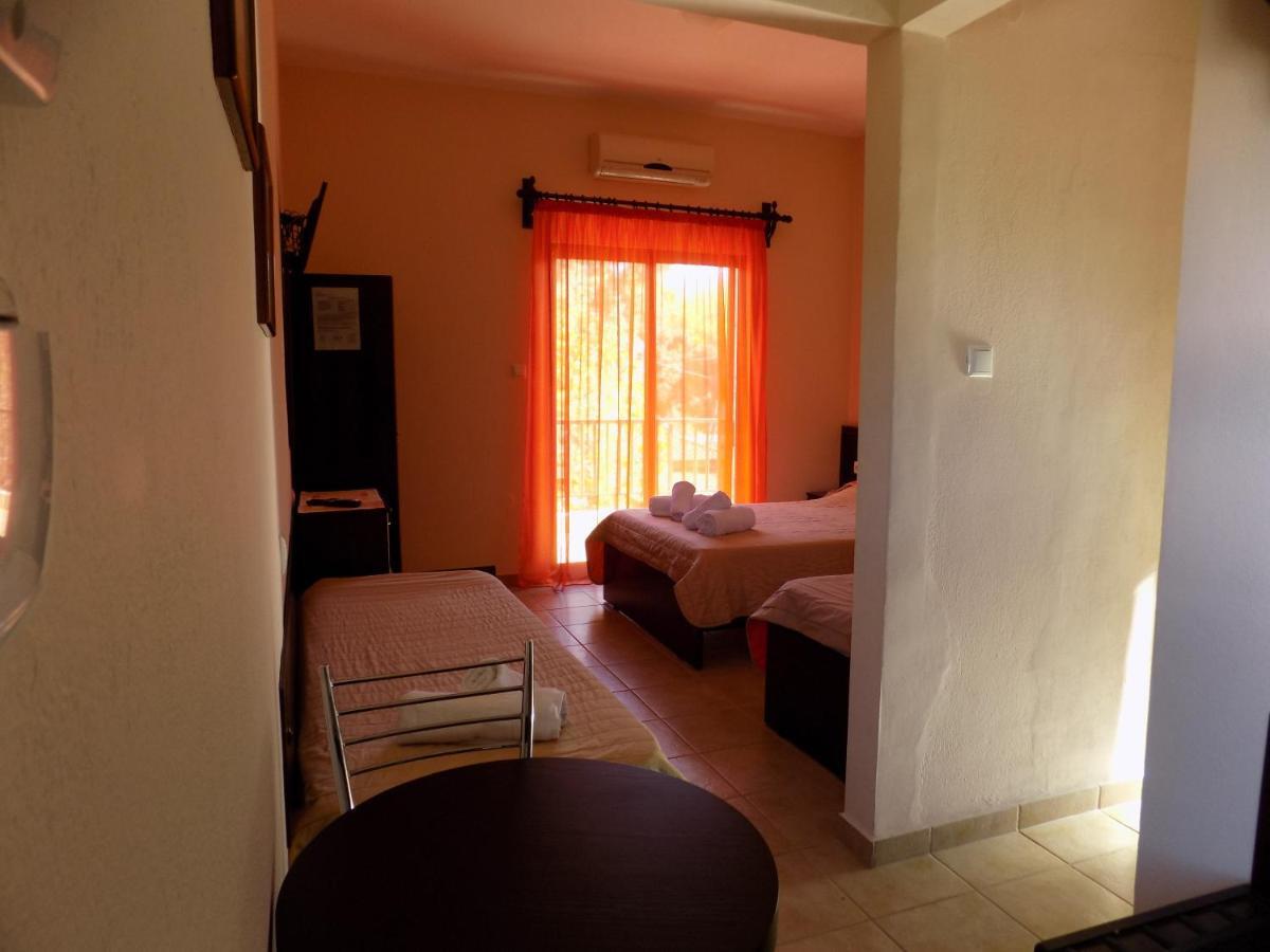 Appartement Alisachni à Paralia Panteleimonos Extérieur photo
