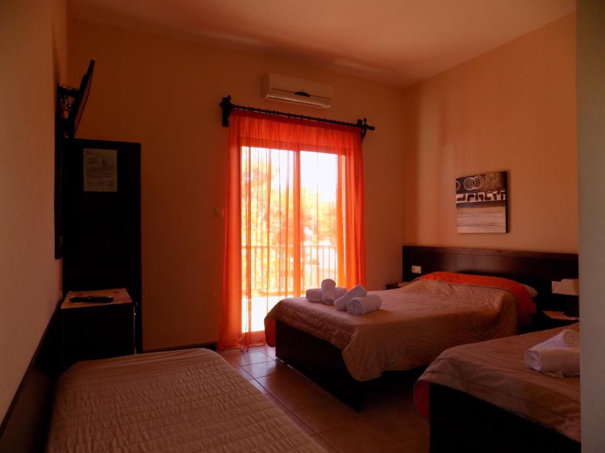 Appartement Alisachni à Paralia Panteleimonos Extérieur photo